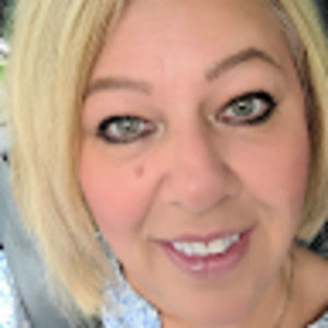 Meet your Posher, Carolyn